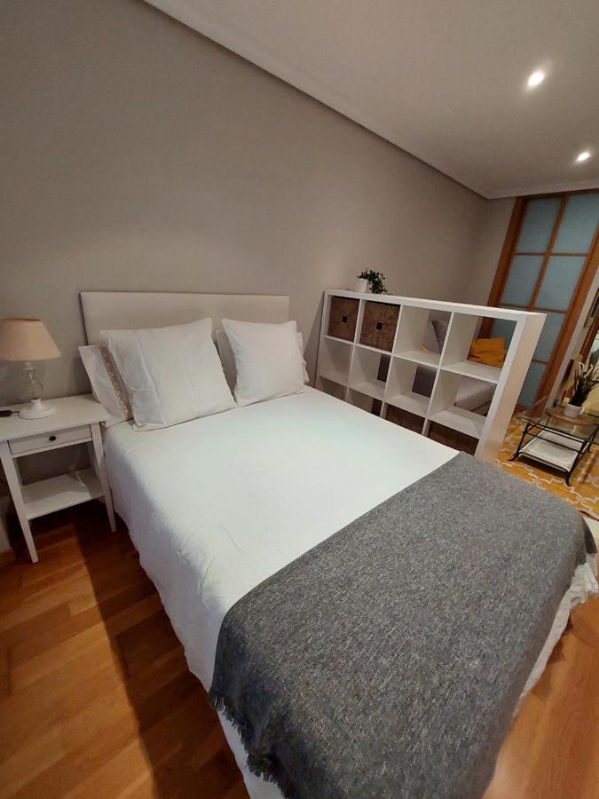 Estudio Centrico Con Garaje Y Vistas Al Mar. Vigo Exterior photo